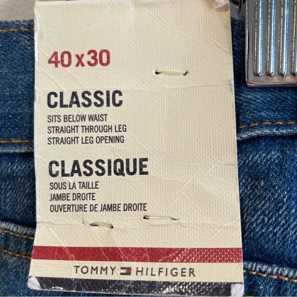 TOMMY HILFIGER Sz 40 x  30 Classic Lightly Distressed Jeans NWT - Picture 7 of 16